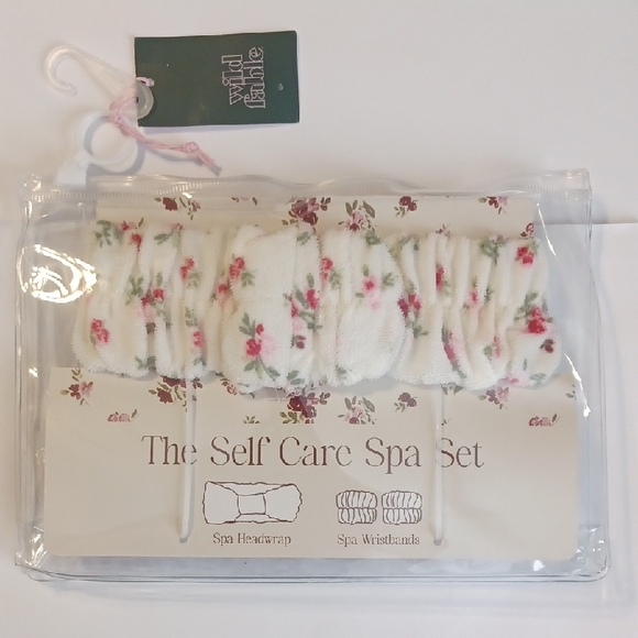 wild fable Accessories - Wild Fable Headwrap & Wristband Spa Set